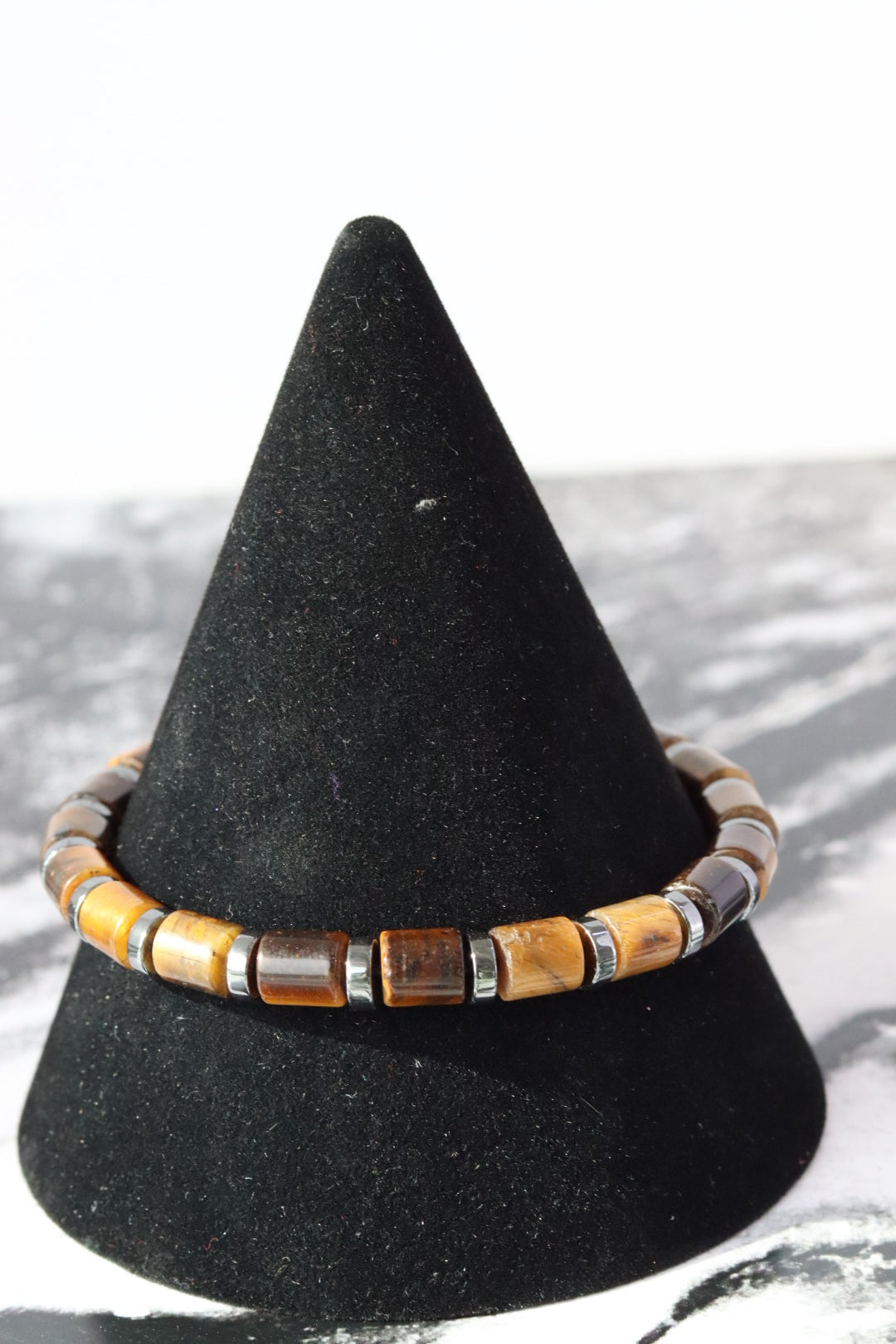 PULSERA OJO DE TIGRE CON SEPARADORES DE HEMATITA