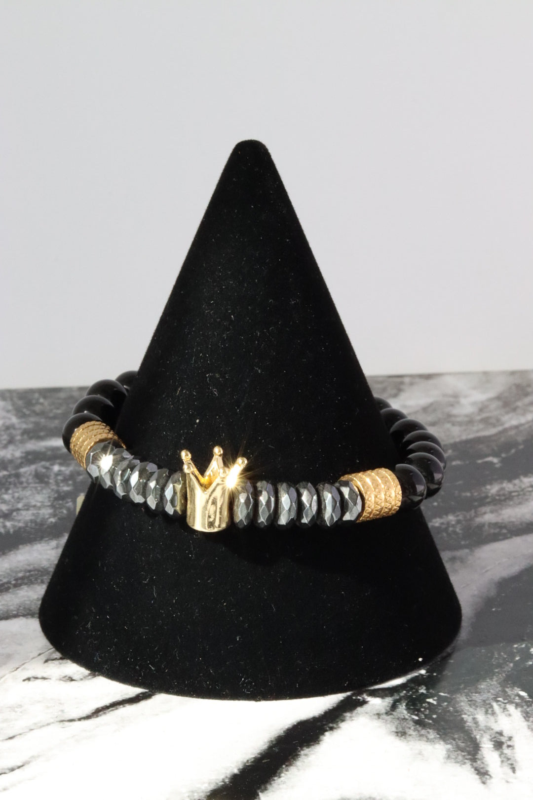 PULSERA CORONA CON HEMATITA